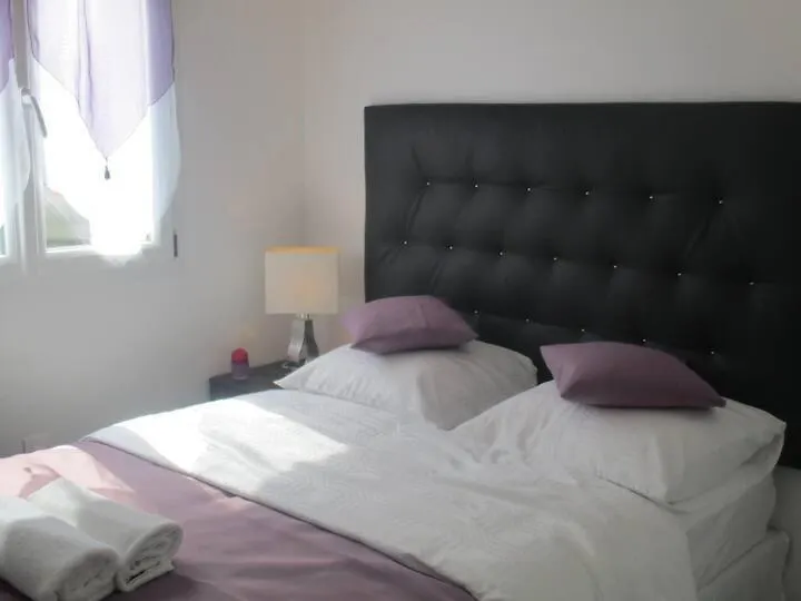 Gite Du Chateau Eclassan Holiday home